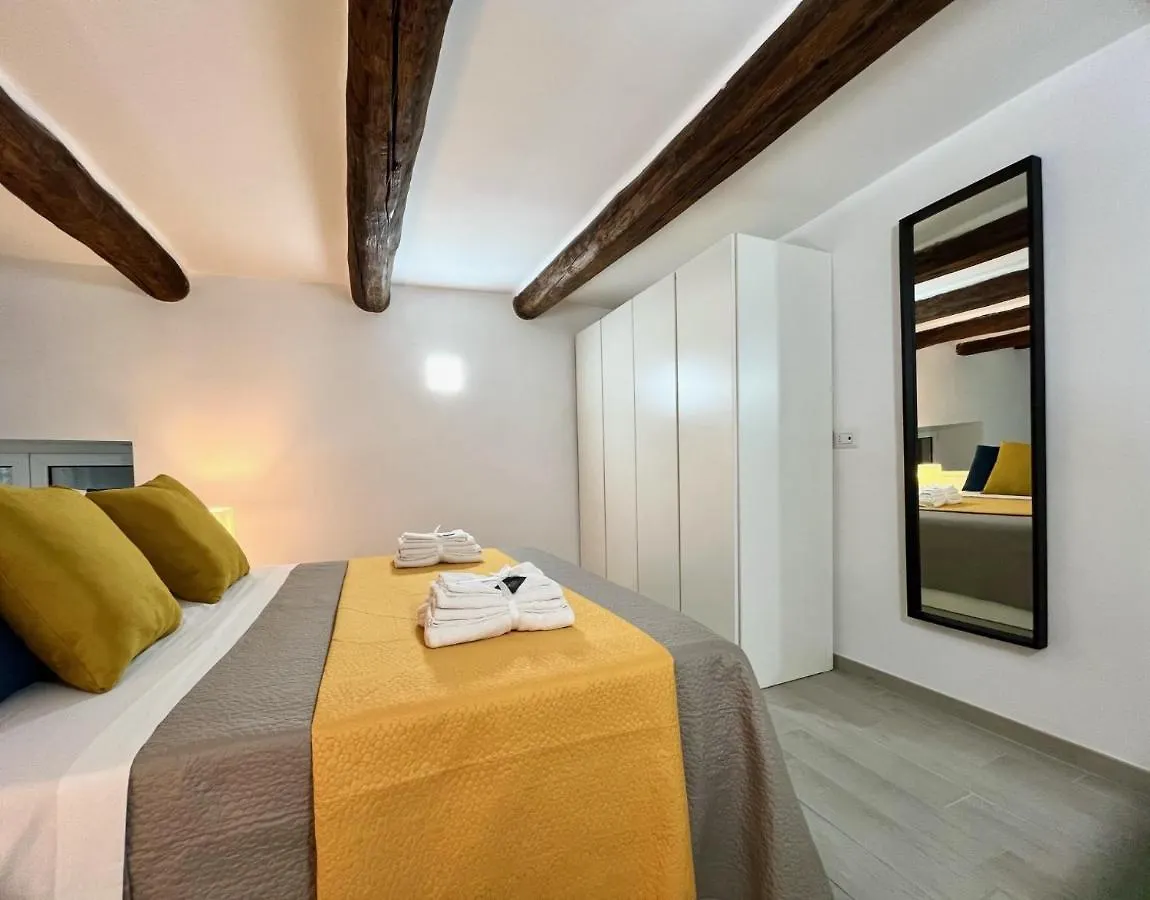 Gravina Apartment Naples Italy